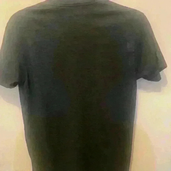 Men’s Carleton Long Fish Tee Shirt Size Small - Picture 3 of 4